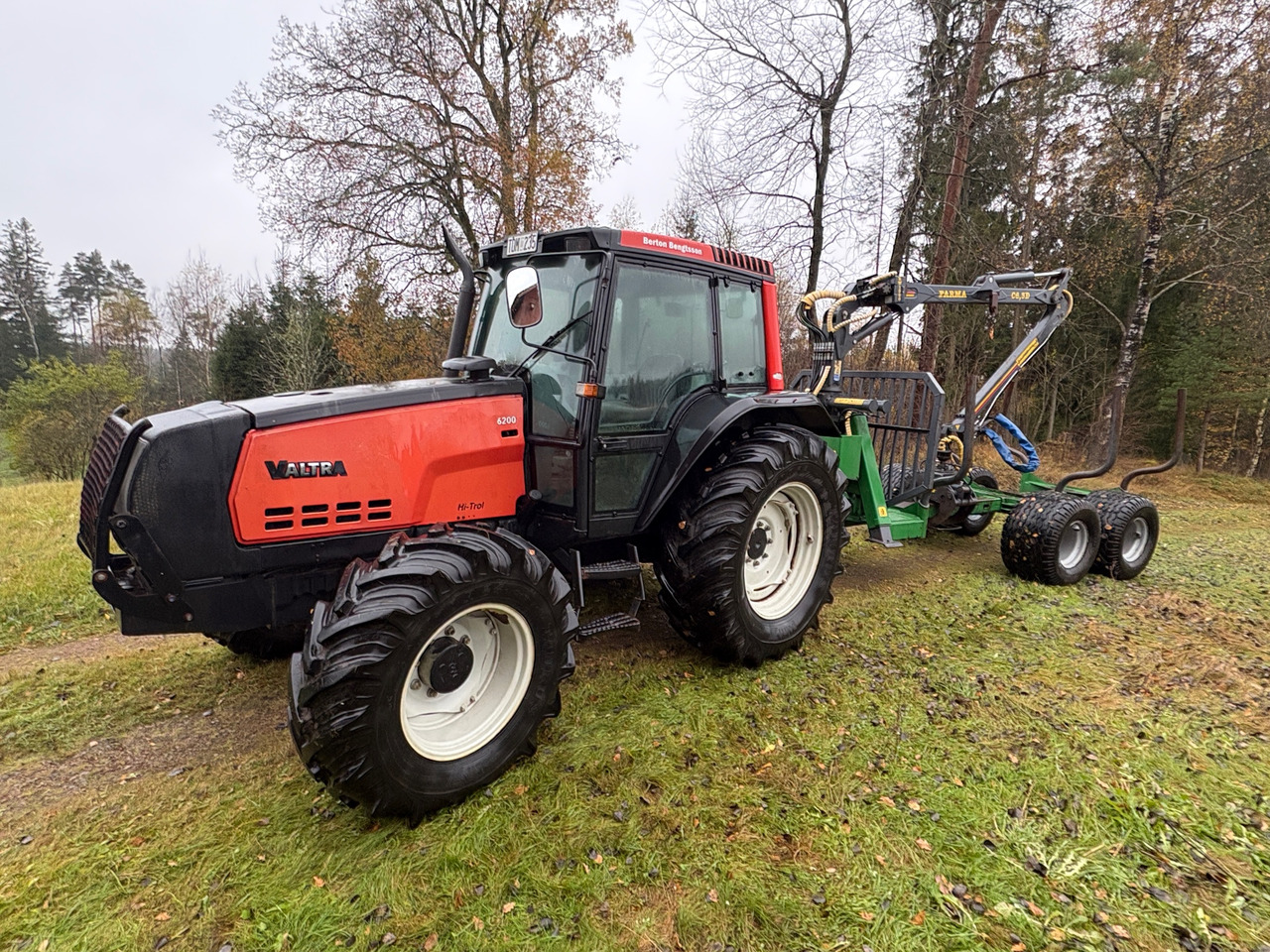 Valtra 6200 - Traktor: billede 1 Valtra 6200 - Traktor: billede 1