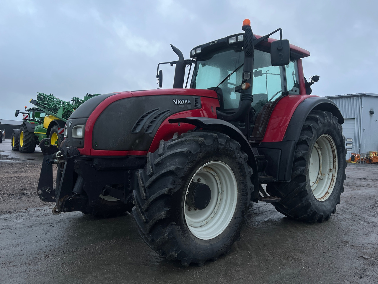 Valtra T 202 - Traktor: billede 1 Valtra T 202 - Traktor: billede 1