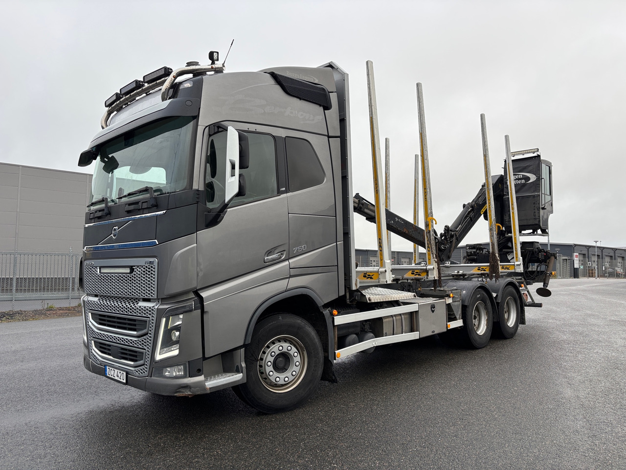 Volvo FH16 - Tømmerbil, Lastbil med kran: billede 1 Volvo FH16 - Tømmerbil, Lastbil med kran: billede 1
