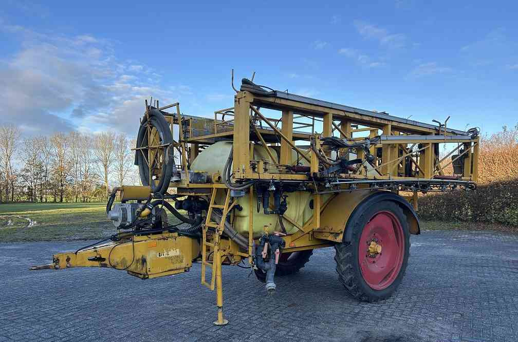 Dubex mentor 9804 - Trailersprøjte: billede 1 Dubex mentor 9804 - Trailersprøjte: billede 1