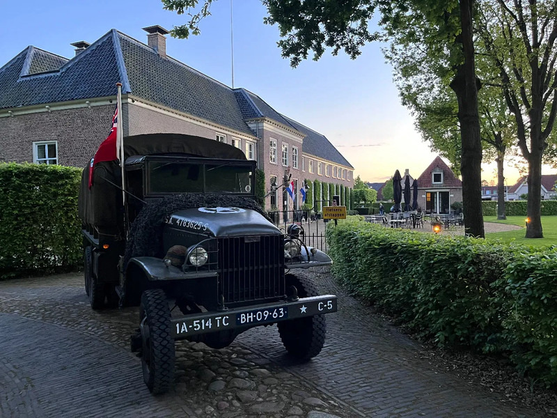 Leje en GMC CCKW 353 CCKW 353 Banjo axle GMC CCKW 353 Banjo axle GMC CCKW 353 CCKW 353 Banjo axle GMC CCKW 353 Banjo axle: billede 8