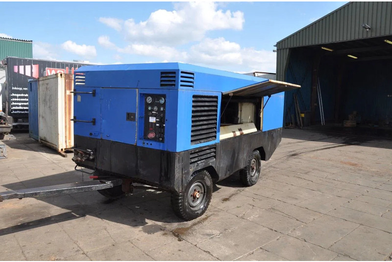 Ingersoll Rand Compressor 9270 of 9/270 Cummins ISL - Boremaskine: billede 1 Ingersoll Rand Compressor 9270 of 9/270 Cummins ISL - Boremaskine: billede 1