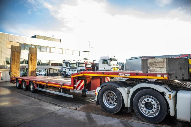 Faymonville MAXTRAILER- F-S43-1AAF- 49500 KG - Nedbygget platform sættevogn: billede 2 Faymonville MAXTRAILER- F-S43-1AAF- 49500 KG - Nedbygget platform sættevogn: billede 2