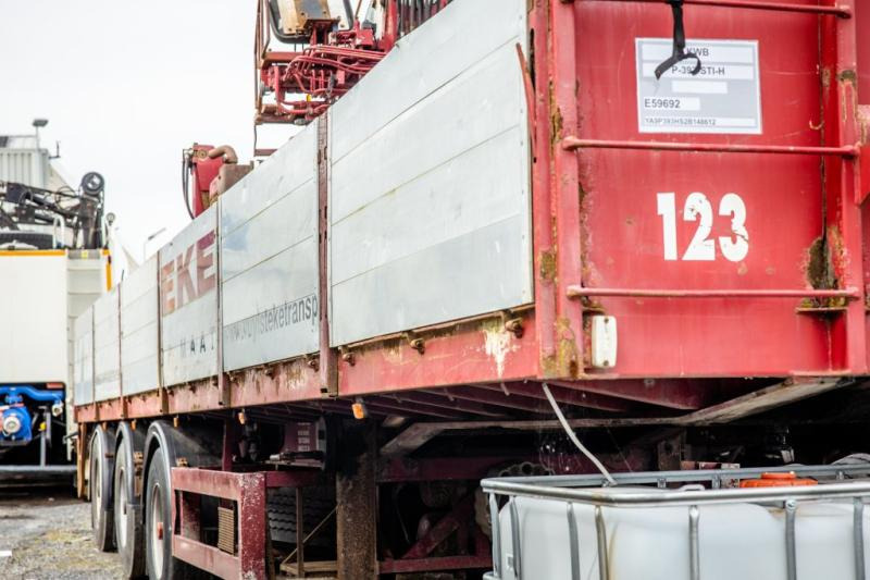 Kwb KRAAN/CRANE/GRUE/KRAN - KENNIS 16 TON/M(3xhydr.) - Åben sættevogn: billede 5 Kwb KRAAN/CRANE/GRUE/KRAN - KENNIS 16 TON/M(3xhydr.) - Åben sættevogn: billede 5