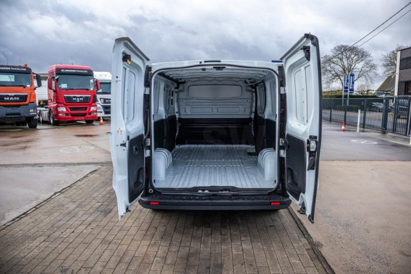 Nissan Primastar - Små varebil: billede 5 Nissan Primastar - Små varebil: billede 5