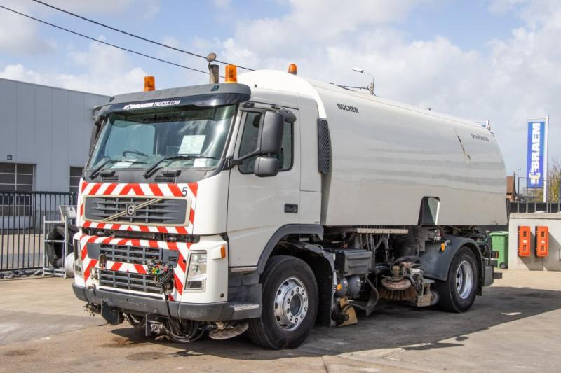 Volvo FM 340 - BUCHER SCHÖRLING 8000 - Fejebil: billede 1 Volvo FM 340 - BUCHER SCHÖRLING 8000 - Fejebil: billede 1