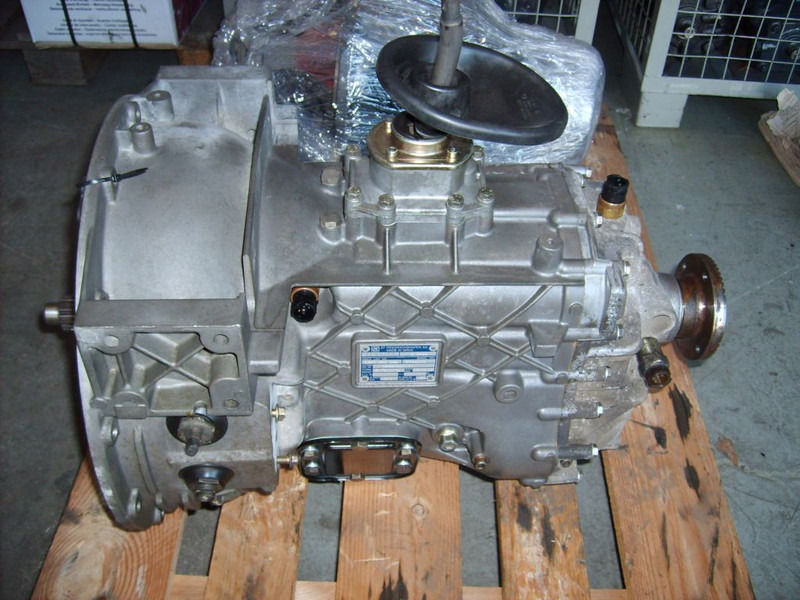 Mercedes-Benz ZF S5-42 - Gearkasse for Lastbil: billede 1 Mercedes-Benz ZF S5-42 - Gearkasse for Lastbil: billede 1
