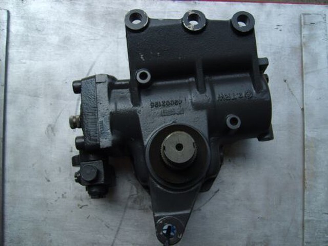 Scania Scania 1513327/2260721/2260722/2260723/1353049/1438213/1438212/1783436 - Styrehus for Lastbil: billede 1 Scania Scania 1513327/2260721/2260722/2260723/1353049/1438213/1438212/1783436 - Styrehus for Lastbil: billede 1