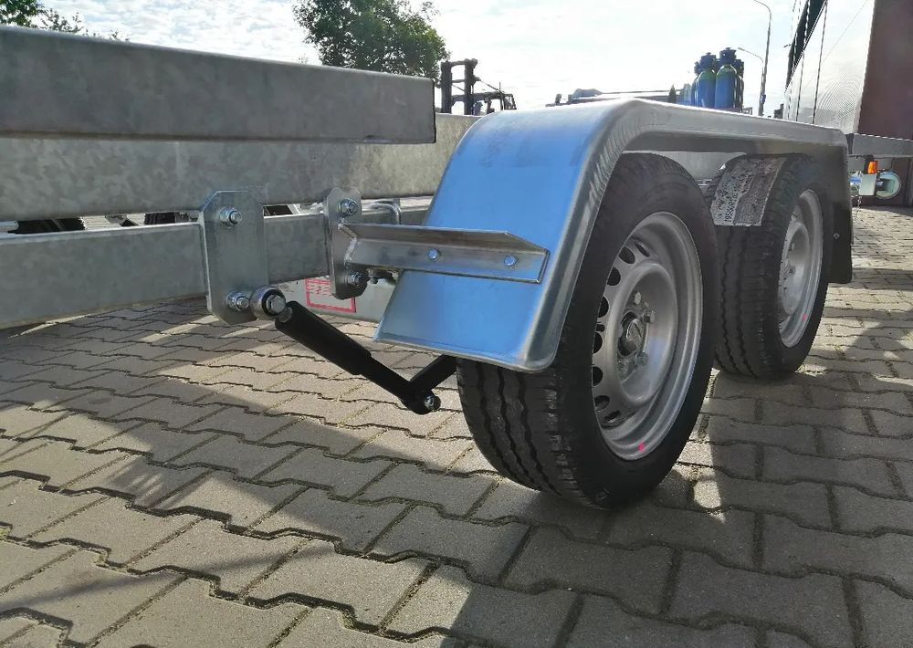 Besttrailers TINY HOUSE (Domki mobilne) 7,2x2,45 m DMC 3500 kg, 2 osie, 13", 4 podpory - Chassis påhængsvogn: billede 5 Besttrailers TINY HOUSE (Domki mobilne) 7,2x2,45 m DMC 3500 kg, 2 osie, 13", 4 podpory - Chassis påhængsvogn: billede 5