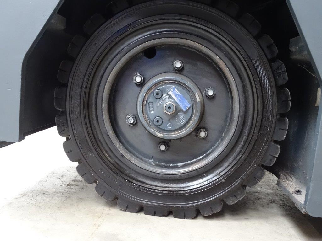 Combilift ESL5067 - REIFEN SE -TRIPLEX - Firevejs reach truck: billede 2 Combilift ESL5067 - REIFEN SE -TRIPLEX - Firevejs reach truck: billede 2