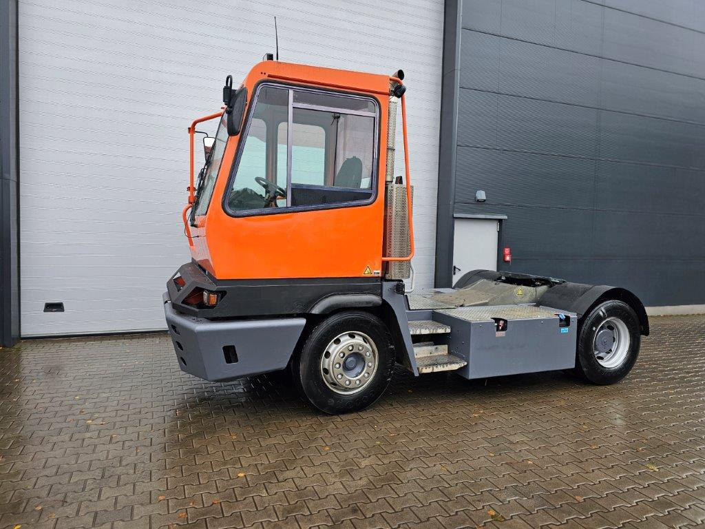 Terberg YT182 - Terminaltraktor: billede 1 Terberg YT182 - Terminaltraktor: billede 1
