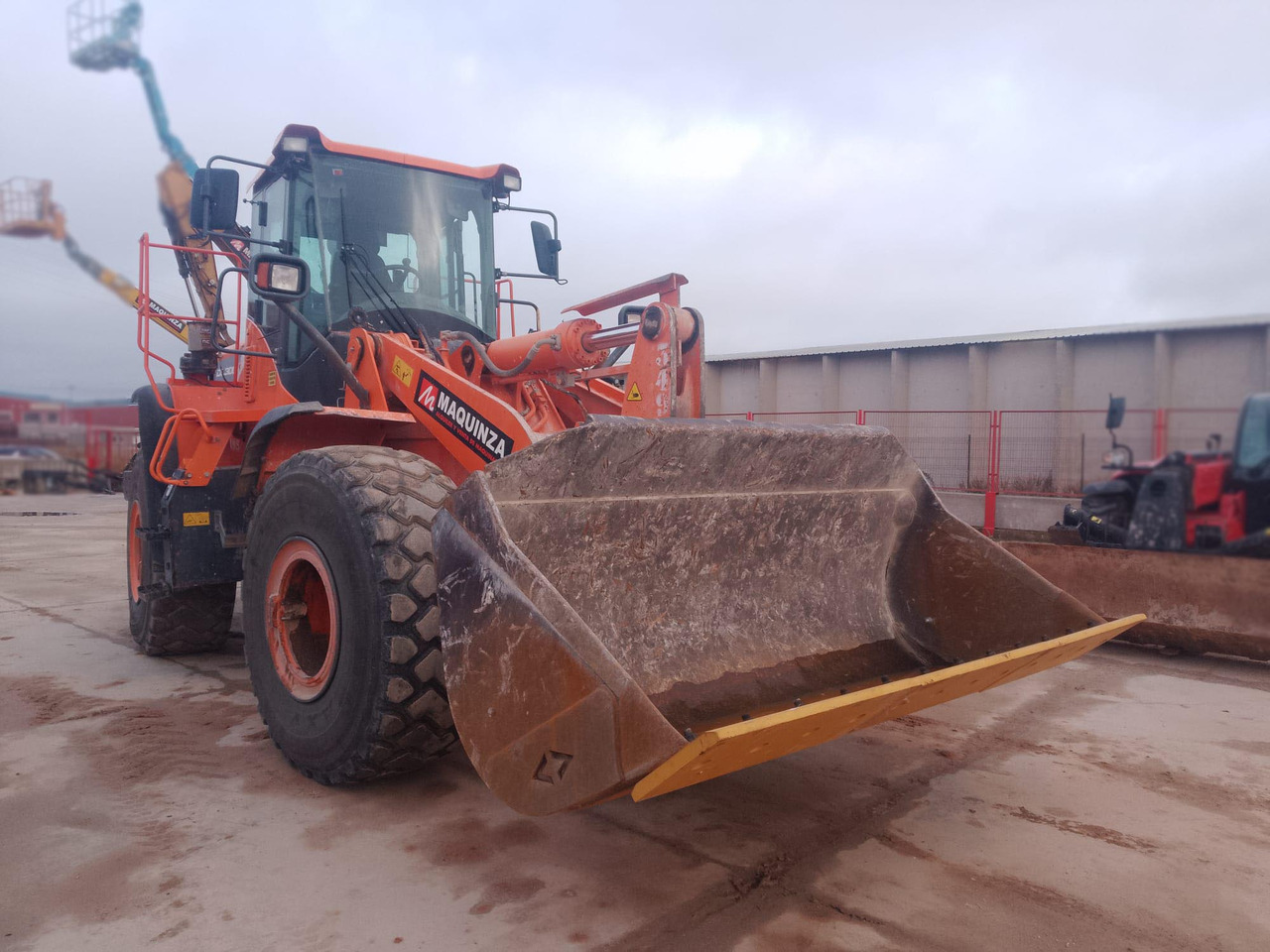 DOOSAN DL300-5 - Gummihjulslæsser: billede 3 DOOSAN DL300-5 - Gummihjulslæsser: billede 3