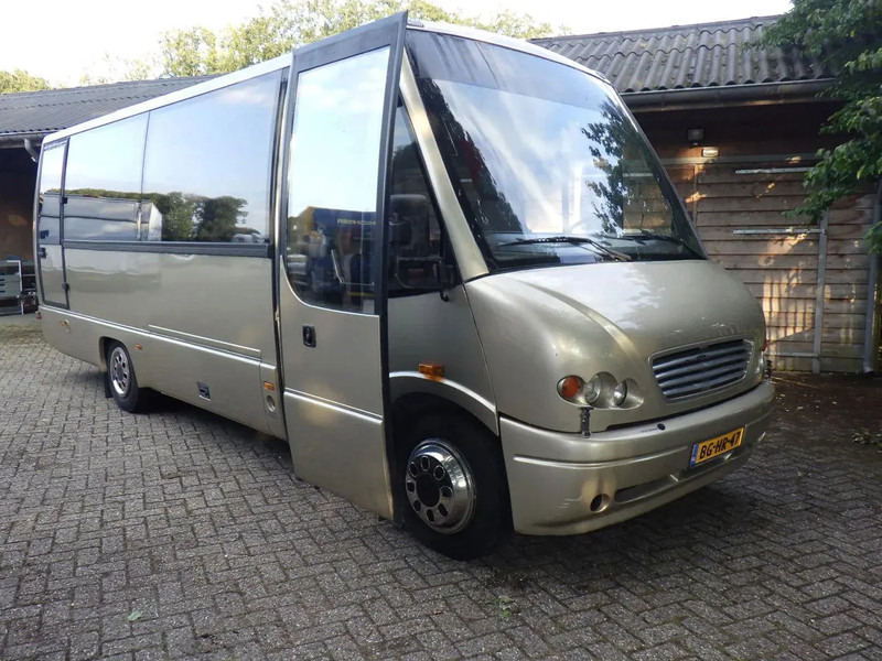 Mercedes-Benz 814 D Touringcar / 26 persoons 814 D Touringcar / 26 persoons Bladgeveerd / Manual - Bil: billede 2 Mercedes-Benz 814 D Touringcar / 26 persoons 814 D Touringcar / 26 persoons Bladgeveerd / Manual - Bil: billede 2