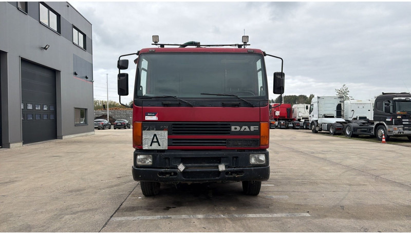 DAF 75 ATI 270 (10500 L / MANUAL PUMP / MANUAL GEARBOX / STEEL SUSP. / LAMES / POMPE MANUELLE) - Slamsugemaskine: billede 3 DAF 75 ATI 270 (10500 L / MANUAL PUMP / MANUAL GEARBOX / STEEL SUSP. / LAMES / POMPE MANUELLE) - Slamsugemaskine: billede 3