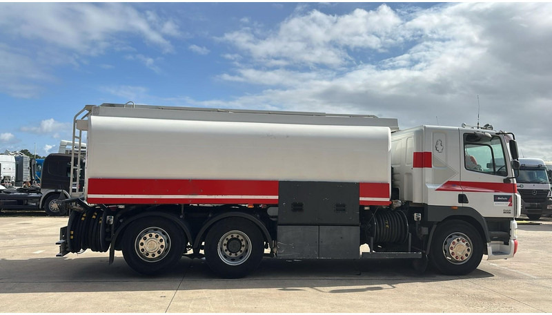 DAF CF 85.430 (20270 LITERS / EURO 3 / TOP CONDITION !!! / PARFAIT ETAT / 6X2 / BOITE MANUELLE) - Tankbil: billede 4 DAF CF 85.430 (20270 LITERS / EURO 3 / TOP CONDITION !!! / PARFAIT ETAT / 6X2 / BOITE MANUELLE) - Tankbil: billede 4