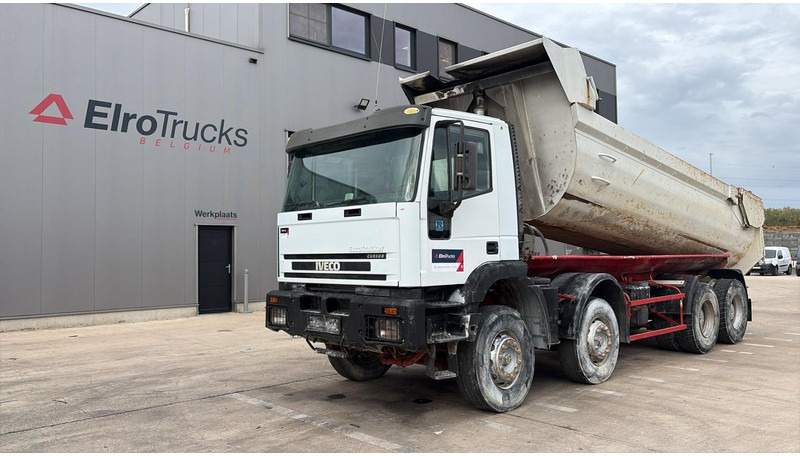 Iveco EUROTRAKKER 320 E 35 (GRAND PONT / LAMES / POMPE MANUELLE / 8X4 / CURSOR 8) - Tipvogn lastbil: billede 1 Iveco EUROTRAKKER 320 E 35 (GRAND PONT / LAMES / POMPE MANUELLE / 8X4 / CURSOR 8) - Tipvogn lastbil: billede 1