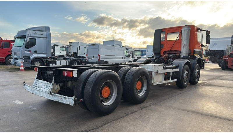Iveco EUROTRAKKER 340 E 34 (POMPE MANUELLE / GRAND PONT / LAMES / MANUAL PUMP / BIG AXLE / STEEL SUSP.) - Lastbil chassis: billede 4 Iveco EUROTRAKKER 340 E 34 (POMPE MANUELLE / GRAND PONT / LAMES / MANUAL PUMP / BIG AXLE / STEEL SUSP.) - Lastbil chassis: billede 4