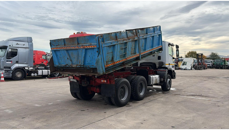 Iveco Eurotrakker 260 E 37 (POMPE MANUELLE / MANUAL PUMP / LAMES / STEEL SUSP. / BIG AXLE / GRANT PONT) - Tipvogn lastbil: billede 4 Iveco Eurotrakker 260 E 37 (POMPE MANUELLE / MANUAL PUMP / LAMES / STEEL SUSP. / BIG AXLE / GRANT PONT) - Tipvogn lastbil: billede 4