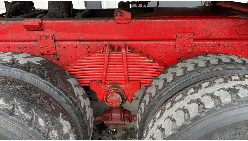 Leje en Iveco Eurotrakker 260 E 37 (POMPE MANUELLE / MANUAL PUMP / LAMES / STEEL SUSP. / BIG AXLE / GRANT PONT) Iveco Eurotrakker 260 E 37 (POMPE MANUELLE / MANUAL PUMP / LAMES / STEEL SUSP. / BIG AXLE / GRANT PONT): billede 15 Leje en Iveco Eurotrakker 260 E 37 (POMPE MANUELLE / MANUAL PUMP / LAMES / STEEL SUSP. / BIG AXLE / GRANT PONT) Iveco Eurotrakker 260 E 37 (POMPE MANUELLE / MANUAL PUMP / LAMES / STEEL SUSP. / BIG AXLE / GRANT PONT): billede 15