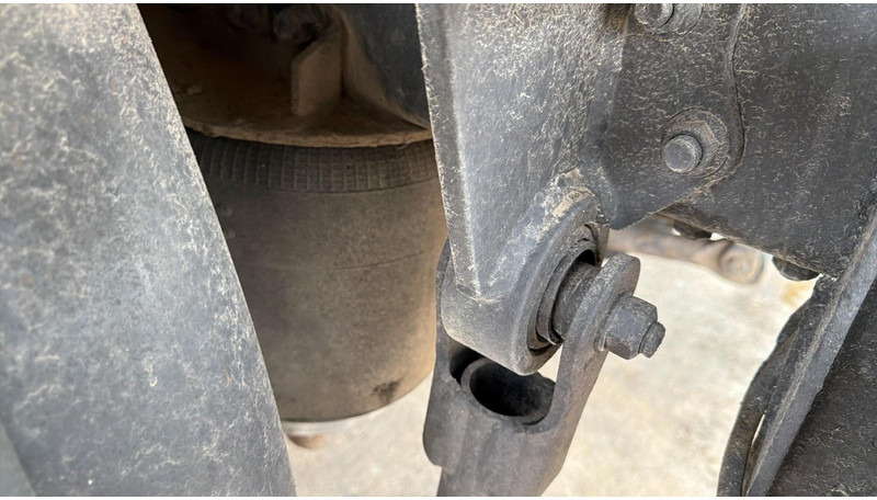 Tipvogn lastbil, Lastbil med kran MAN LE 250 (MANUAL PUMP / MANUAL GEARBOX / TIPPER + CRANE / GOOD CONDITION): billede 10 Tipvogn lastbil, Lastbil med kran MAN LE 250 (MANUAL PUMP / MANUAL GEARBOX / TIPPER + CRANE / GOOD CONDITION): billede 10