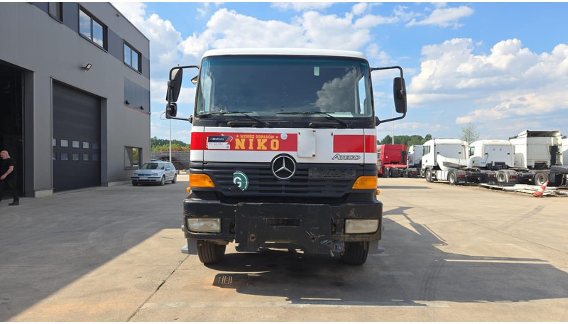 Mercedes-Benz Atego 1823 (BIG AXLE / STEEL SUSP. / LAMES / BOITE MANUELLE / MANUAL GETRIEBE) - Containerbil/ Veksellad lastbil: billede 2 Mercedes-Benz Atego 1823 (BIG AXLE / STEEL SUSP. / LAMES / BOITE MANUELLE / MANUAL GETRIEBE) - Containerbil/ Veksellad lastbil: billede 2