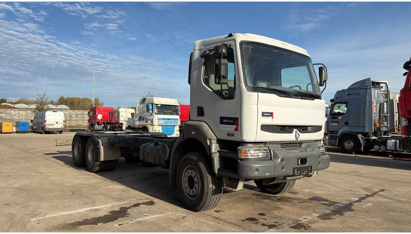 Renault Kerax 320 DCI (PARFAIT ETAT / CHASSIS LONGUE / LAMES / GRAND PONT / KM ORIGINAL) - Lastbil chassis: billede 2 Renault Kerax 320 DCI (PARFAIT ETAT / CHASSIS LONGUE / LAMES / GRAND PONT / KM ORIGINAL) - Lastbil chassis: billede 2