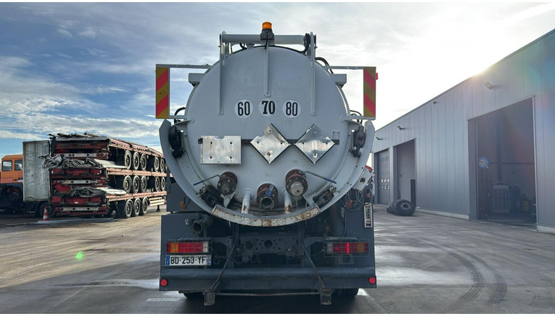 Renault Kerax 370 (10970L / CAMION FRANCAIS / VIDANGEUR / 6X4 / LAMES / GRAND PONT) - Slamsugemaskine: billede 5 Renault Kerax 370 (10970L / CAMION FRANCAIS / VIDANGEUR / 6X4 / LAMES / GRAND PONT) - Slamsugemaskine: billede 5