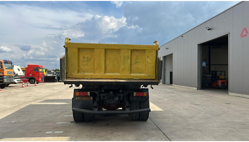 Renault Kerax 385 (POMPE MANUELLE / MANUAL PUMP / 6X4 / LAMES / GRAND PONT) - Tipvogn lastbil: billede 5 Renault Kerax 385 (POMPE MANUELLE / MANUAL PUMP / 6X4 / LAMES / GRAND PONT) - Tipvogn lastbil: billede 5