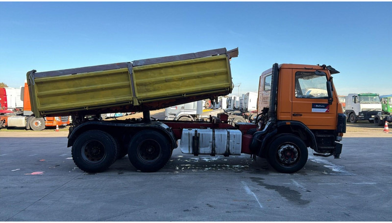 Scania 92 M (MANUAL PUMP / 6X4 / STEEL SUSP. / LAMES / POMPE MANUELLE) - Tipvogn lastbil: billede 4 Scania 92 M (MANUAL PUMP / 6X4 / STEEL SUSP. / LAMES / POMPE MANUELLE) - Tipvogn lastbil: billede 4