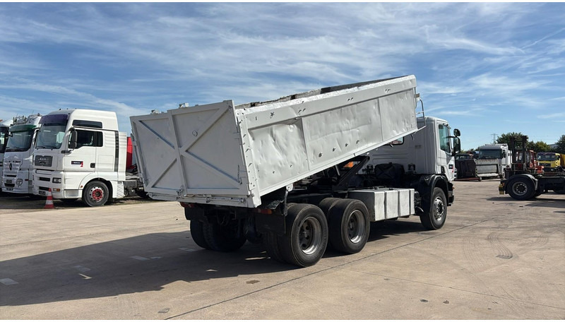 Scania 94 - 260 (BOITE MANUELLE / LAMES / STEEL SUSP. / 6X4 / MANUAL GEARBOX) - Tipvogn lastbil: billede 4 Scania 94 - 260 (BOITE MANUELLE / LAMES / STEEL SUSP. / 6X4 / MANUAL GEARBOX) - Tipvogn lastbil: billede 4