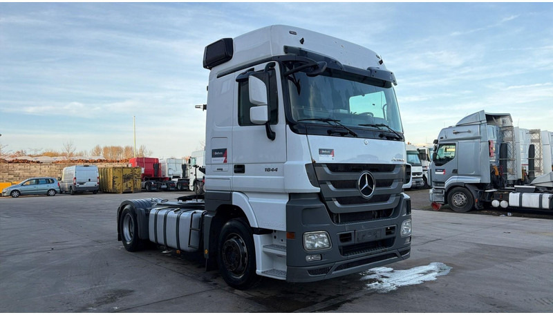 Mercedes-Benz actros 1844 (MP3 / FULL SPOILERS / GOOD CONDITION / BONNE ETAT / LAMES DEVANT / STEEL FRONT) - Trækker: billede 3 Mercedes-Benz actros 1844 (MP3 / FULL SPOILERS / GOOD CONDITION / BONNE ETAT / LAMES DEVANT / STEEL FRONT) - Trækker: billede 3