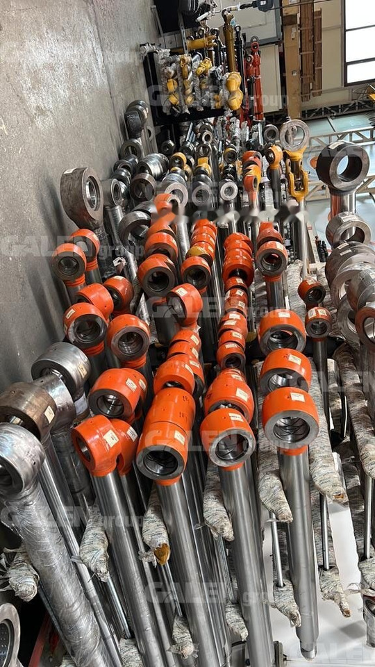 Caterpillar - Hydraulisk cylinder for Gravemaskine: billede 1 Caterpillar - Hydraulisk cylinder for Gravemaskine: billede 1