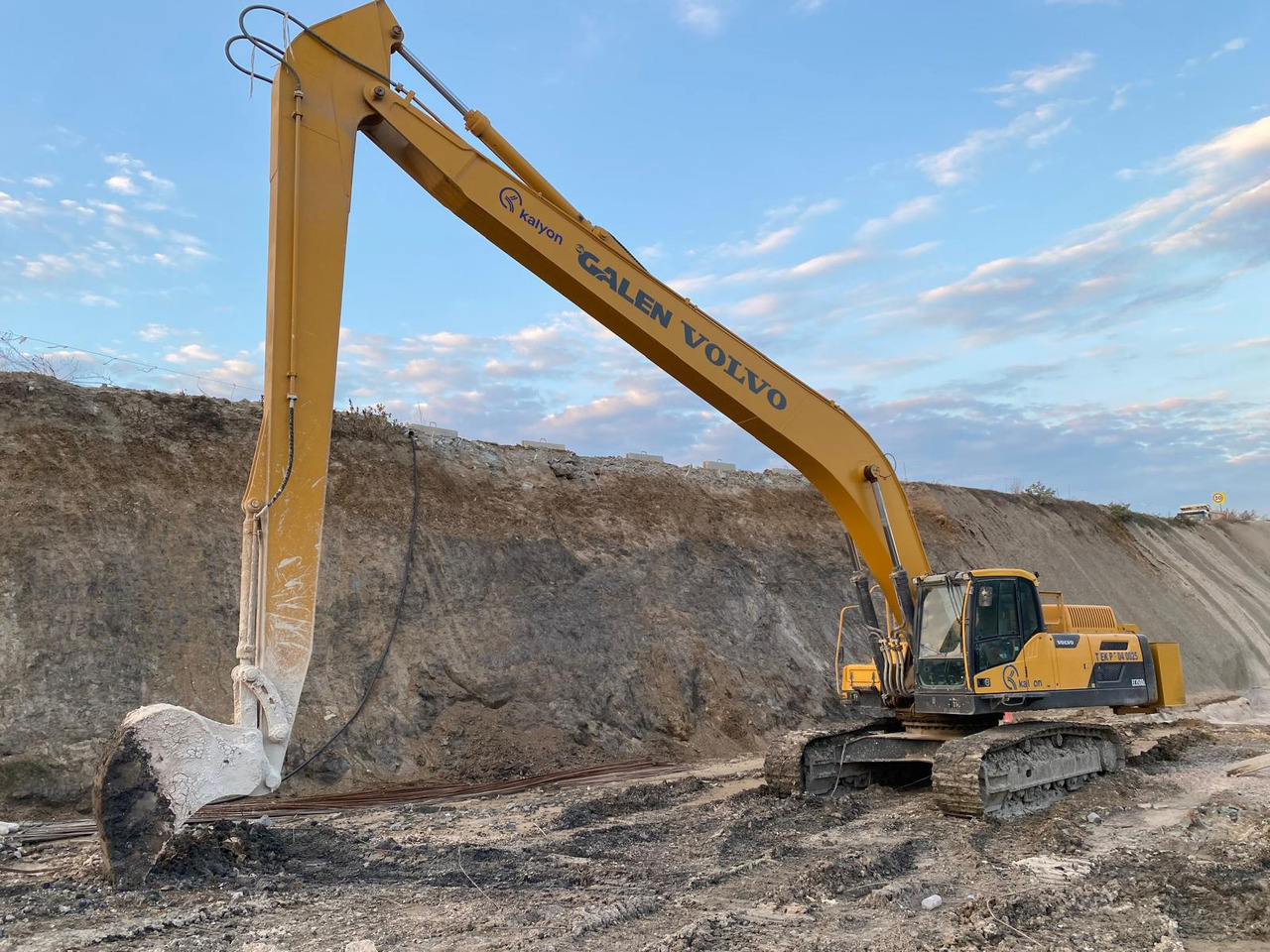 HITACHI ZX670 Long Reach Boom-Arm Manufacturing - Bæltegravemaskine: billede 3 HITACHI ZX670 Long Reach Boom-Arm Manufacturing - Bæltegravemaskine: billede 3