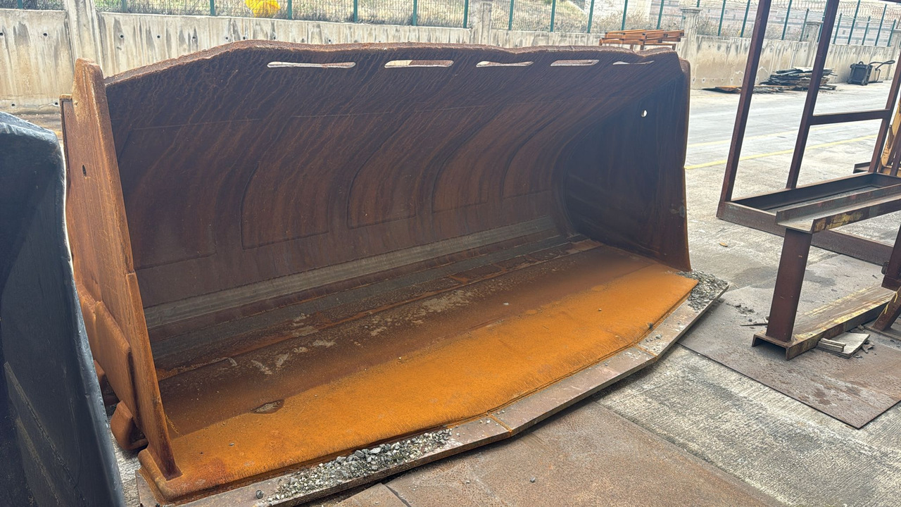 KOMATSU WA500 Loading Bucket - Læsseskovl: billede 1 KOMATSU WA500 Loading Bucket - Læsseskovl: billede 1