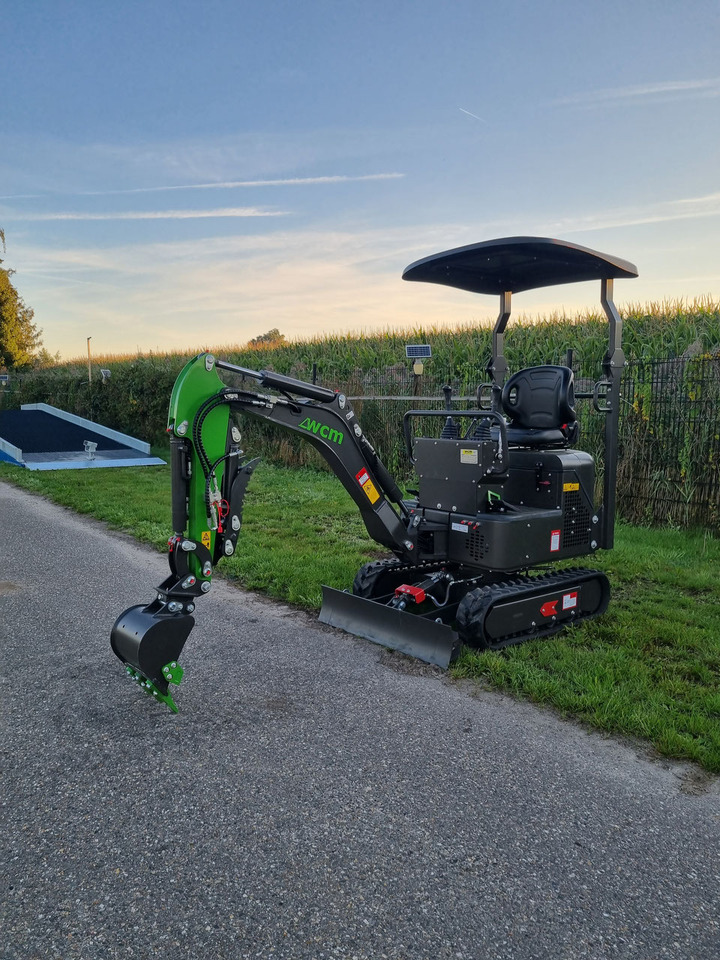 WCM CTX 8010S Diesel - Minigravemaskine: billede 2 WCM CTX 8010S Diesel - Minigravemaskine: billede 2