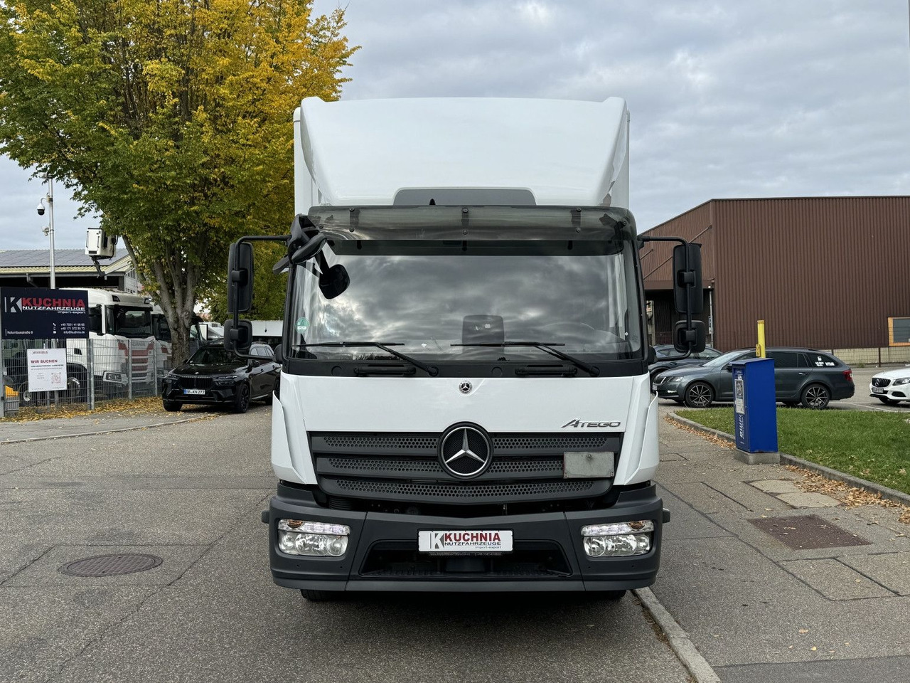 Mercedes-Benz Atego 1221 L Koffer 6,1m LBW AHK Klima TOP - Lastbil varevogn: billede 2 Mercedes-Benz Atego 1221 L Koffer 6,1m LBW AHK Klima TOP - Lastbil varevogn: billede 2