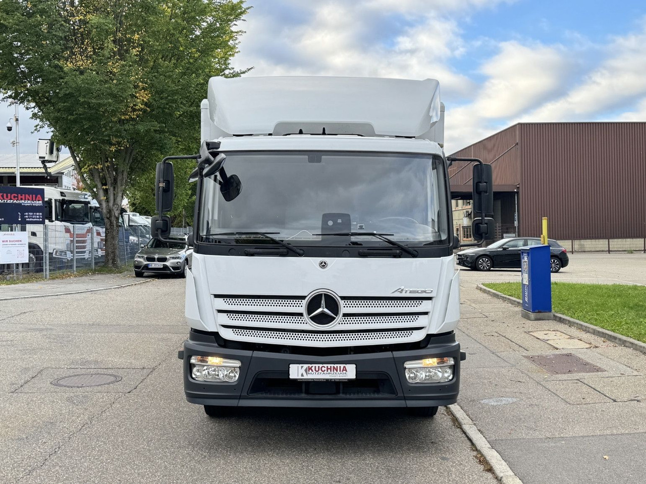 Mercedes-Benz Atego 1227L Koffer 8m LBW Klima Diff. Sperre - Lastbil varevogn: billede 2 Mercedes-Benz Atego 1227L Koffer 8m LBW Klima Diff. Sperre - Lastbil varevogn: billede 2
