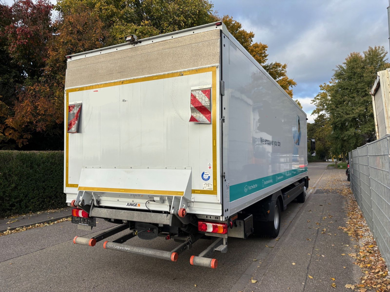 Mercedes-Benz Atego III 1227L, Euro-6, 2xAHK, Klima, Abbiegeas - Lastbil varevogn: billede 4 Mercedes-Benz Atego III 1227L, Euro-6, 2xAHK, Klima, Abbiegeas - Lastbil varevogn: billede 4