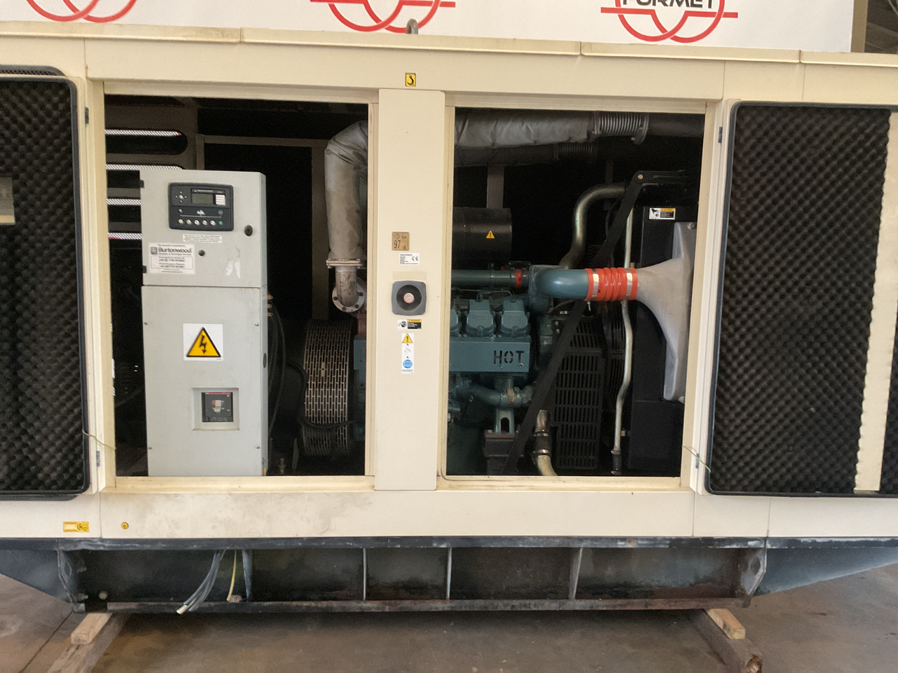 Doosan P158LE, 415KVA generatorset. Like brand new, low hours and complete - Strømgenerator: billede 2 Doosan P158LE, 415KVA generatorset. Like brand new, low hours and complete - Strømgenerator: billede 2