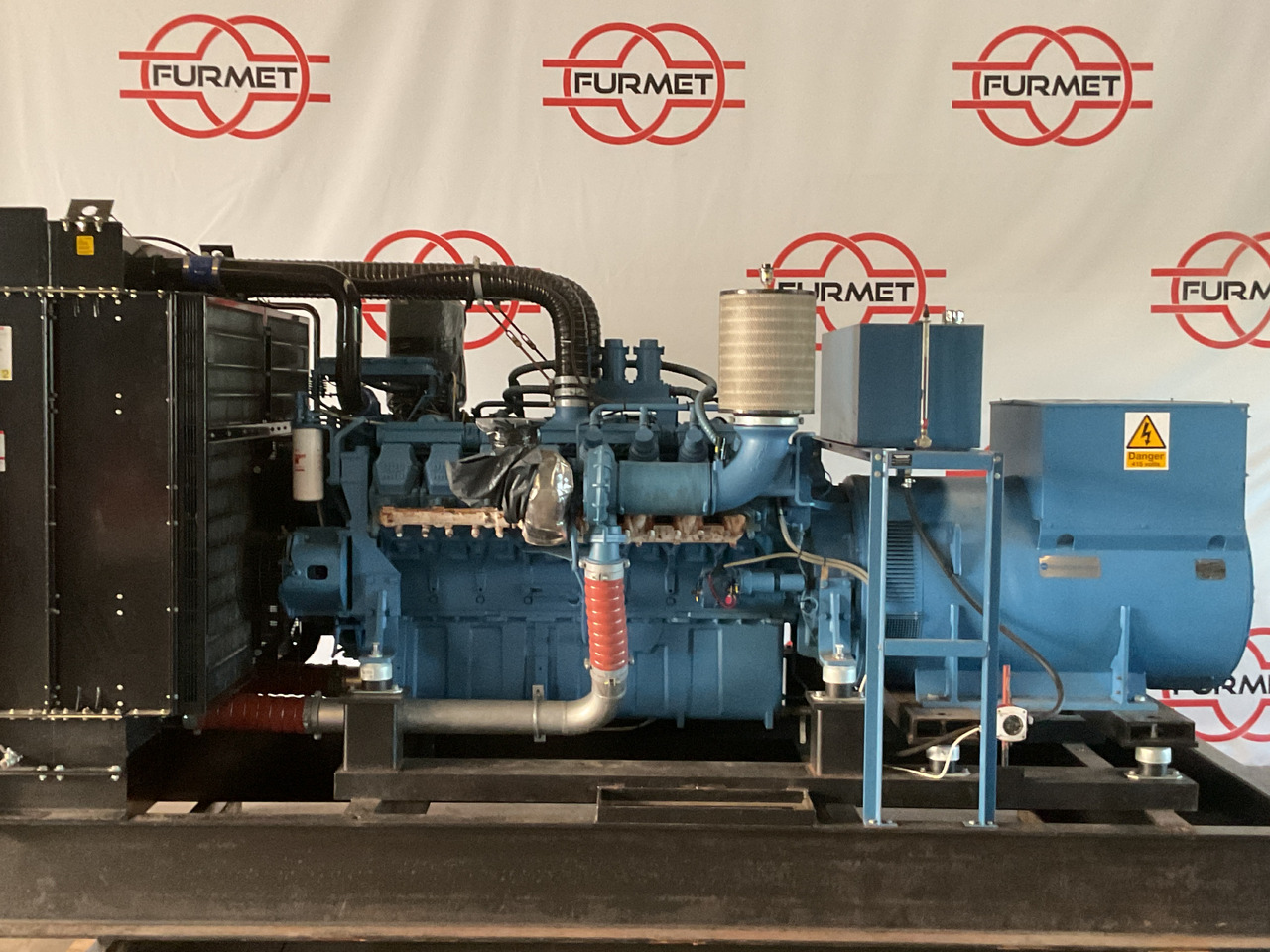 MTU 16V2000, 900KVA generatorset. Like brand new. Low standby hours - Strømgenerator: billede 1 MTU 16V2000, 900KVA generatorset. Like brand new. Low standby hours - Strømgenerator: billede 1