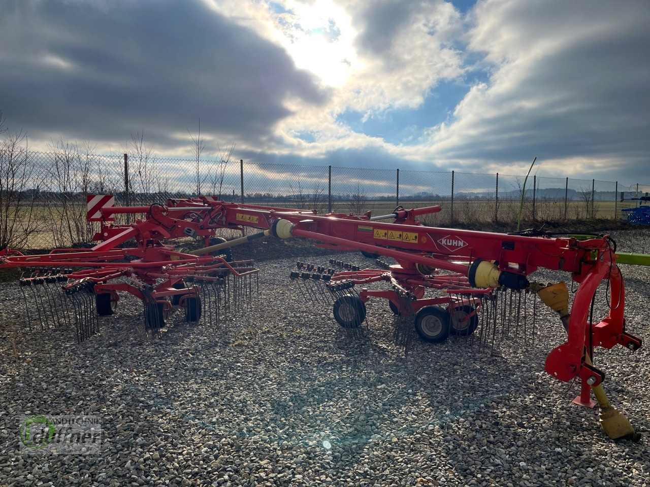 Kuhn GA 6520 - Høvender: billede 1 Kuhn GA 6520 - Høvender: billede 1