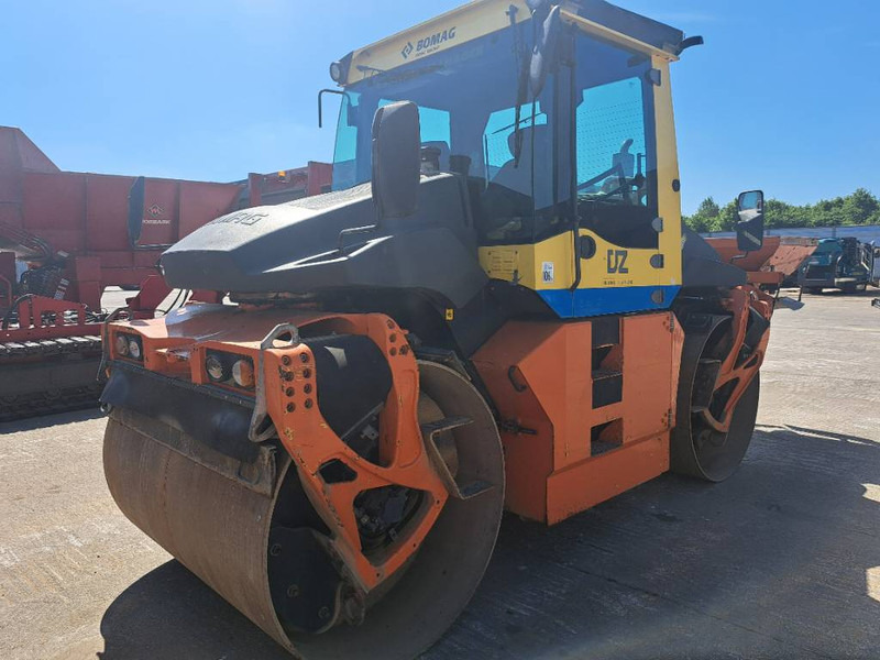 Bomag BW 174 A P-4 AM - Tromle: billede 1 Bomag BW 174 A P-4 AM - Tromle: billede 1