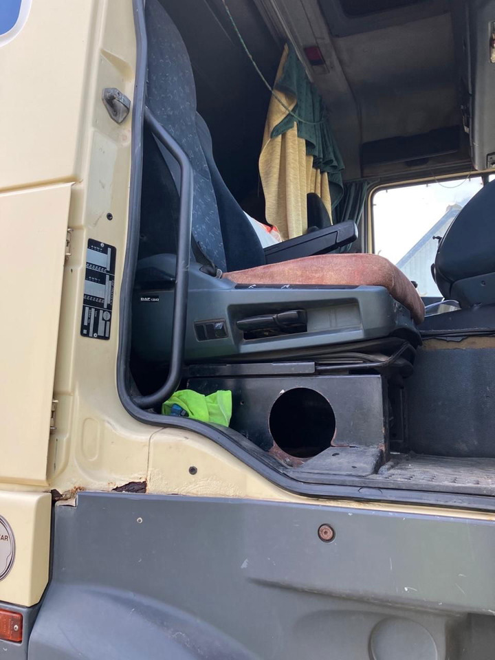 DAF XF 95 430 Platform - Lastbil med lad: billede 5 DAF XF 95 430 Platform - Lastbil med lad: billede 5