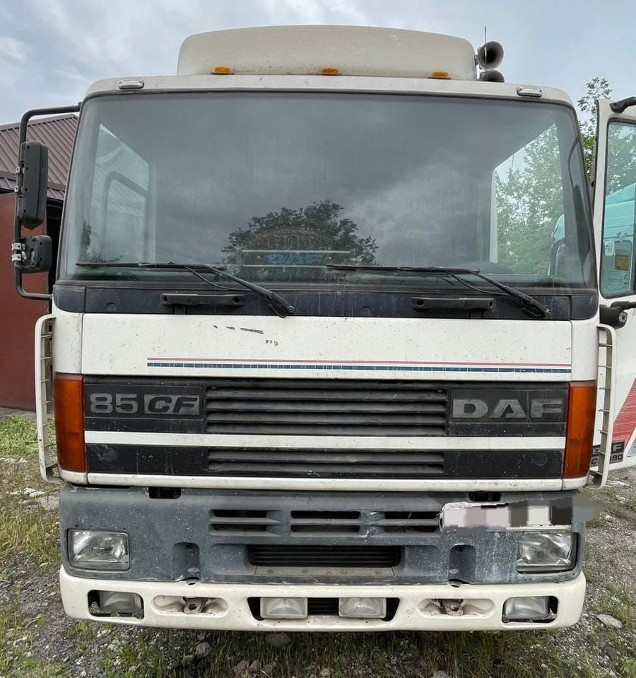 Trækker DAF CF 85: billede 1