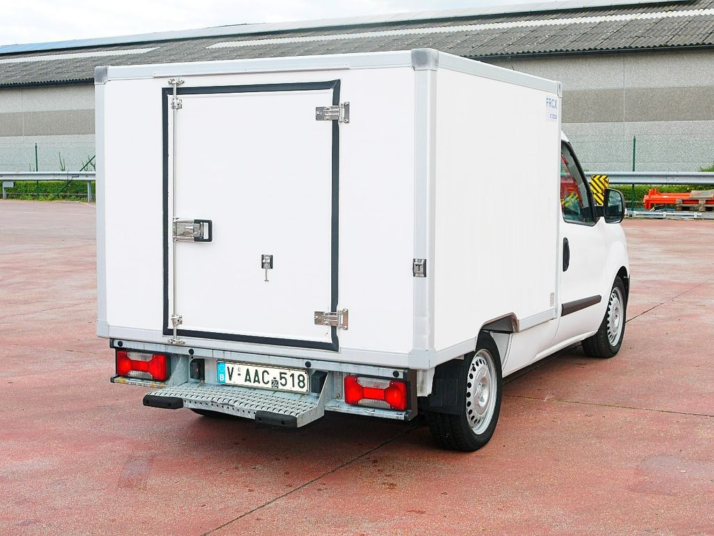 Fiat 1.3 DOBLO KUHLKOFFER RELEC FROD TR15 -20C Fiat 1.3 DOBLO KUHLKOFFER RELEC FROD TR15 -20C - Kølebil: billede 5 Fiat 1.3 DOBLO KUHLKOFFER RELEC FROD TR15 -20C Fiat 1.3 DOBLO KUHLKOFFER RELEC FROD TR15 -20C - Kølebil: billede 5