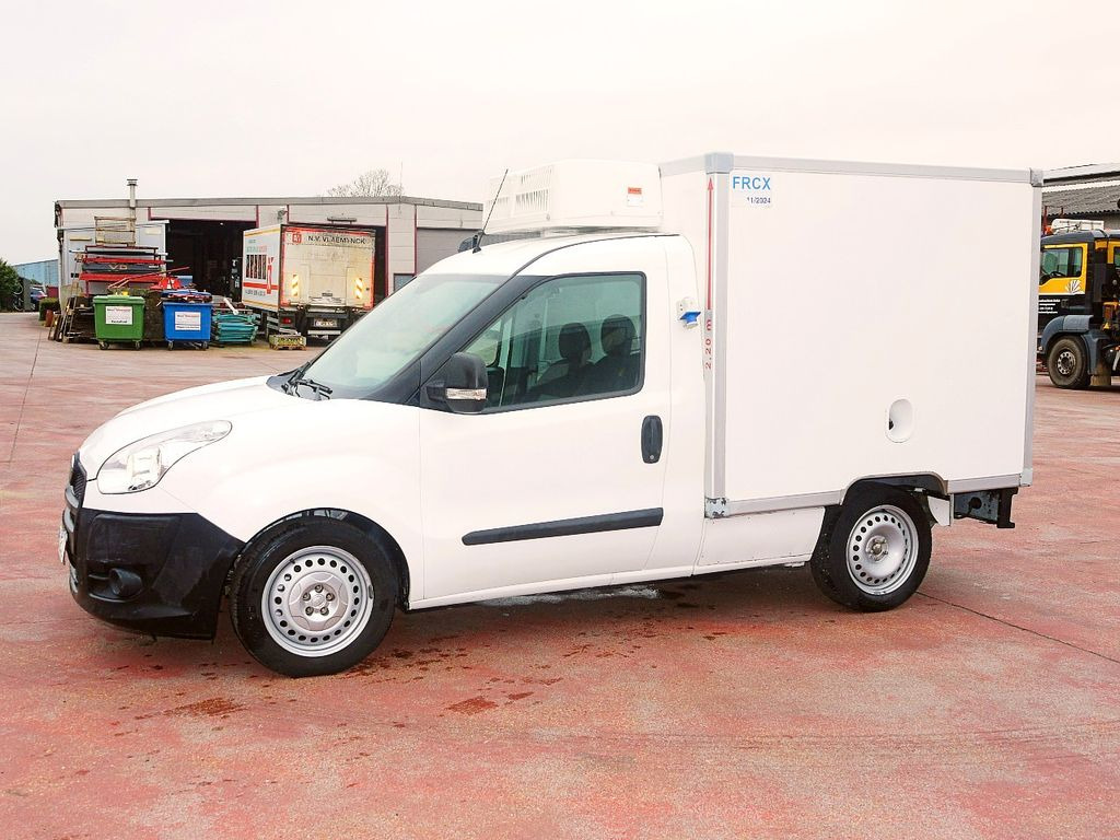 Fiat 1.3 DOBLO KUHLKOFFER RELEC FROD TR22 -20C Fiat 1.3 DOBLO KUHLKOFFER RELEC FROD TR22 -20C - Kølebil: billede 4 Fiat 1.3 DOBLO KUHLKOFFER RELEC FROD TR22 -20C Fiat 1.3 DOBLO KUHLKOFFER RELEC FROD TR22 -20C - Kølebil: billede 4