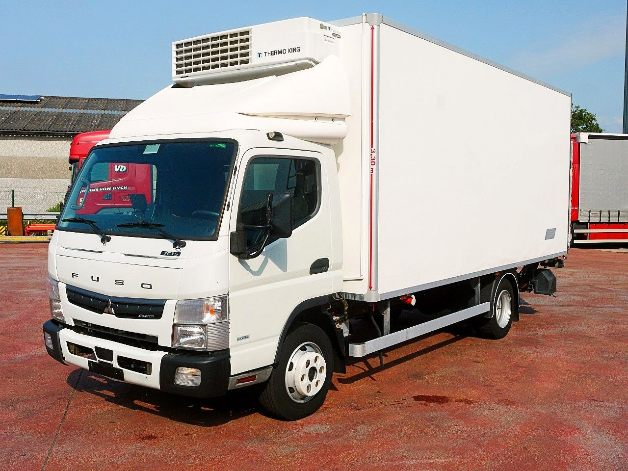 Mitsubishi FUSO CANTER 3.0 KUHLKOFFER THERMOKING V800 MT AC - Kølebil: billede 4 Mitsubishi FUSO CANTER 3.0 KUHLKOFFER THERMOKING V800 MT AC - Kølebil: billede 4