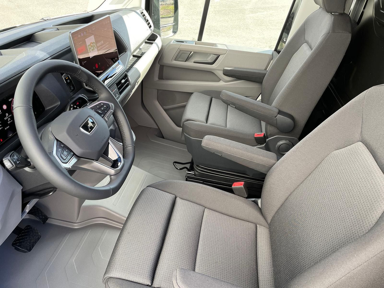 Bil MAN TGE 3.180 L3H3 Kasten STANDHZ ACC NAVI KAMERA: billede 28