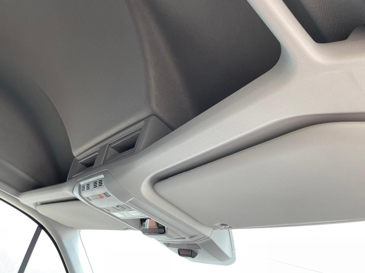 Ny Mandskabsbil MAN TGE 3.180 L3H3 MIXTO Individual Lion S ACC LED: billede 38