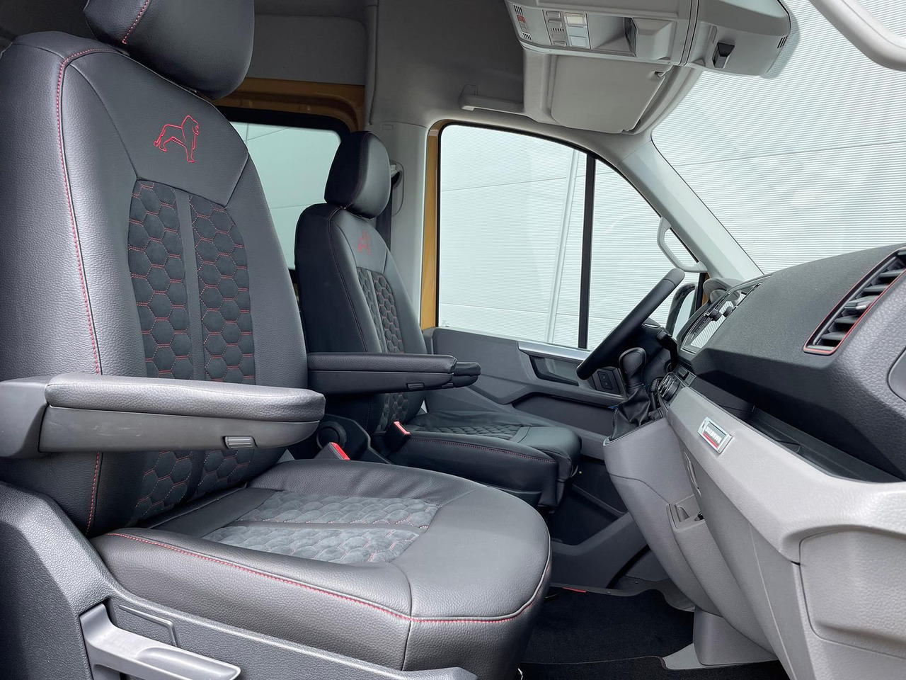 Ny Mandskabsbil MAN TGE 3.180 L3H3 MIXTO Individual Lion S ACC LED: billede 20